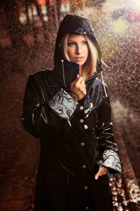 Osregn Womens Raincoat - Shiny Liquorice Black