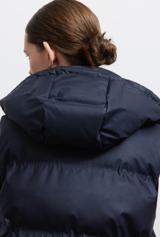 Ilse Jacobsen RainPuff05 puffer raincoat storm winter protection insulated rainproof waterproof storm coat dark indigo